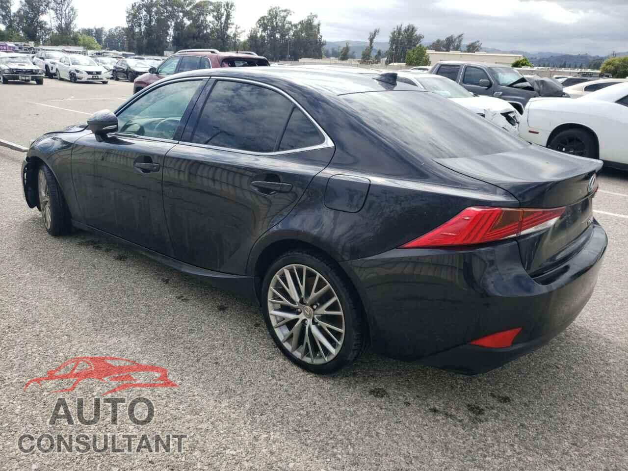 LEXUS IS 2017 - JTHBA1D28H5050567