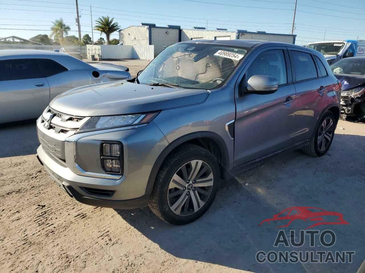 MITSUBISHI OUTLANDER 2022 - JA4ARUAU4NU023892