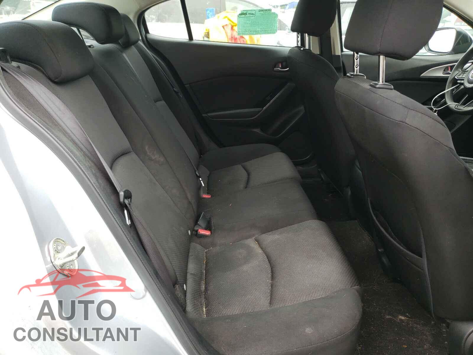MAZDA 3 2017 - 3MZBN1U77HM143315