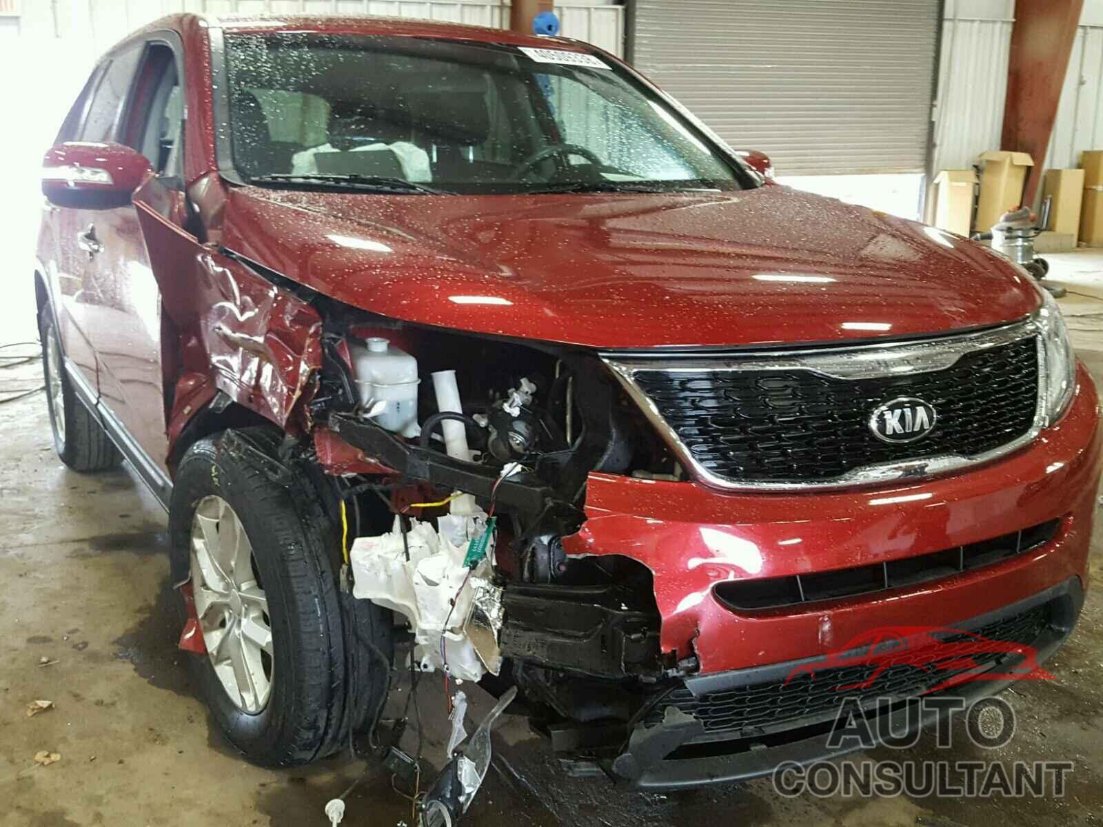 KIA SORENTO LX 2015 - 5XYKT3A69FG659394