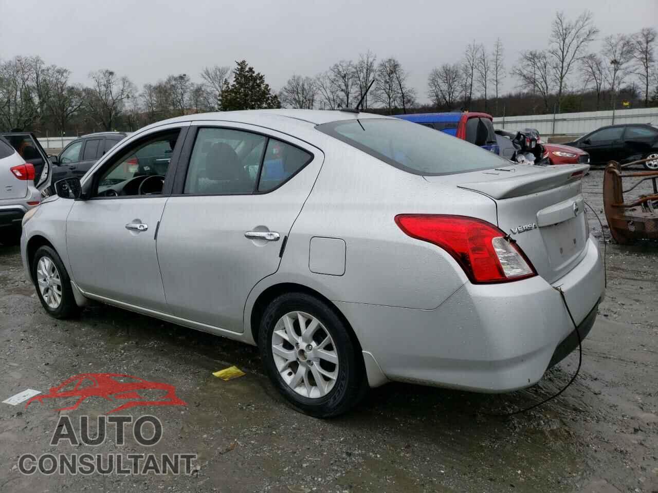 NISSAN VERSA 2019 - 3N1CN7AP2KL814016