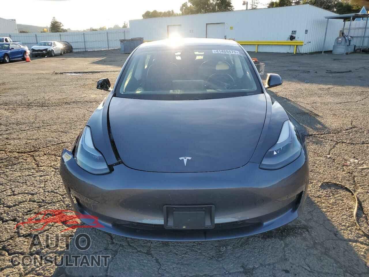 TESLA MODEL 3 2021 - 5YJ3E1EB2MF076308