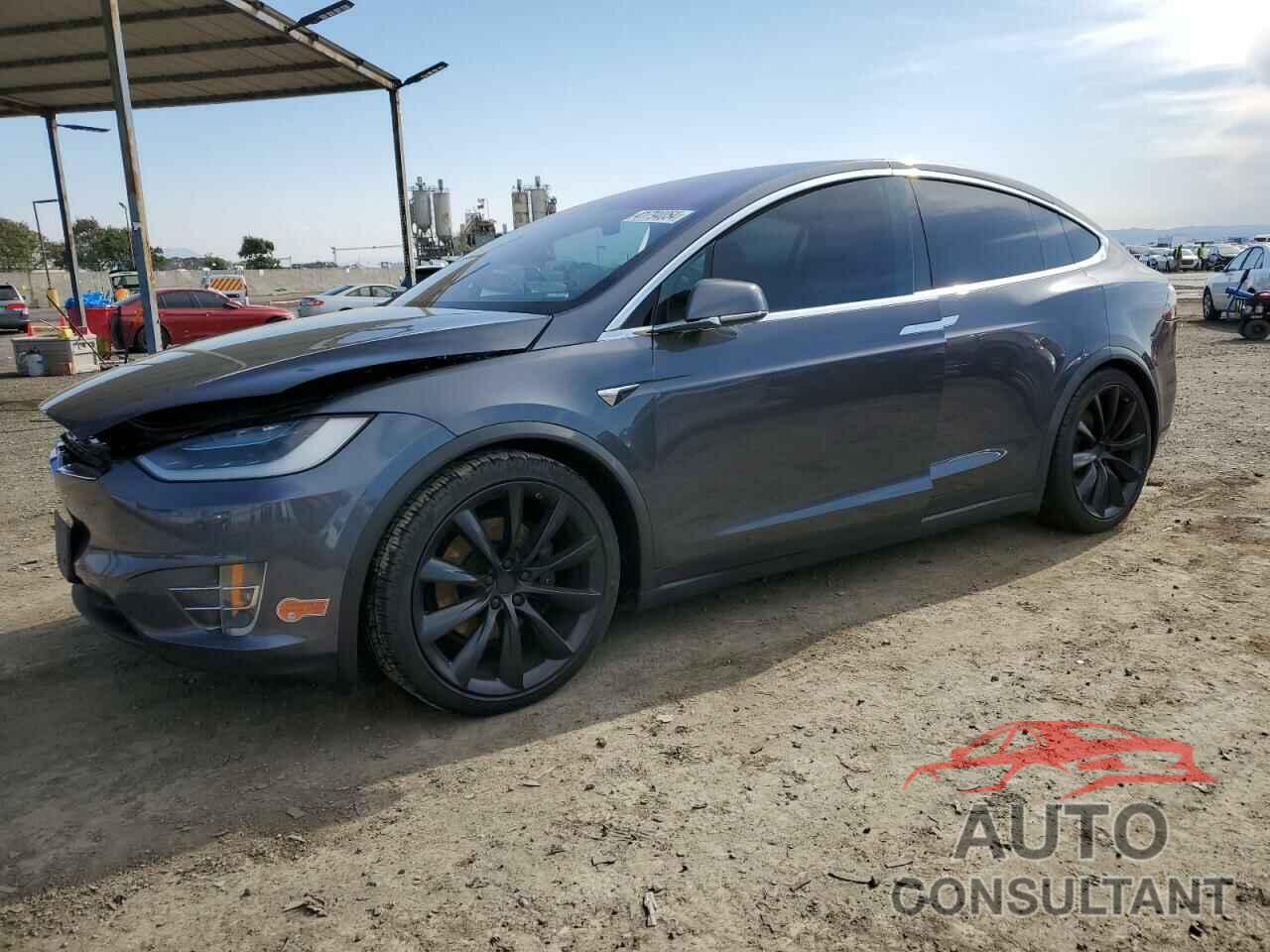 TESLA MODEL X 2019 - 5YJXCBE20KF205320