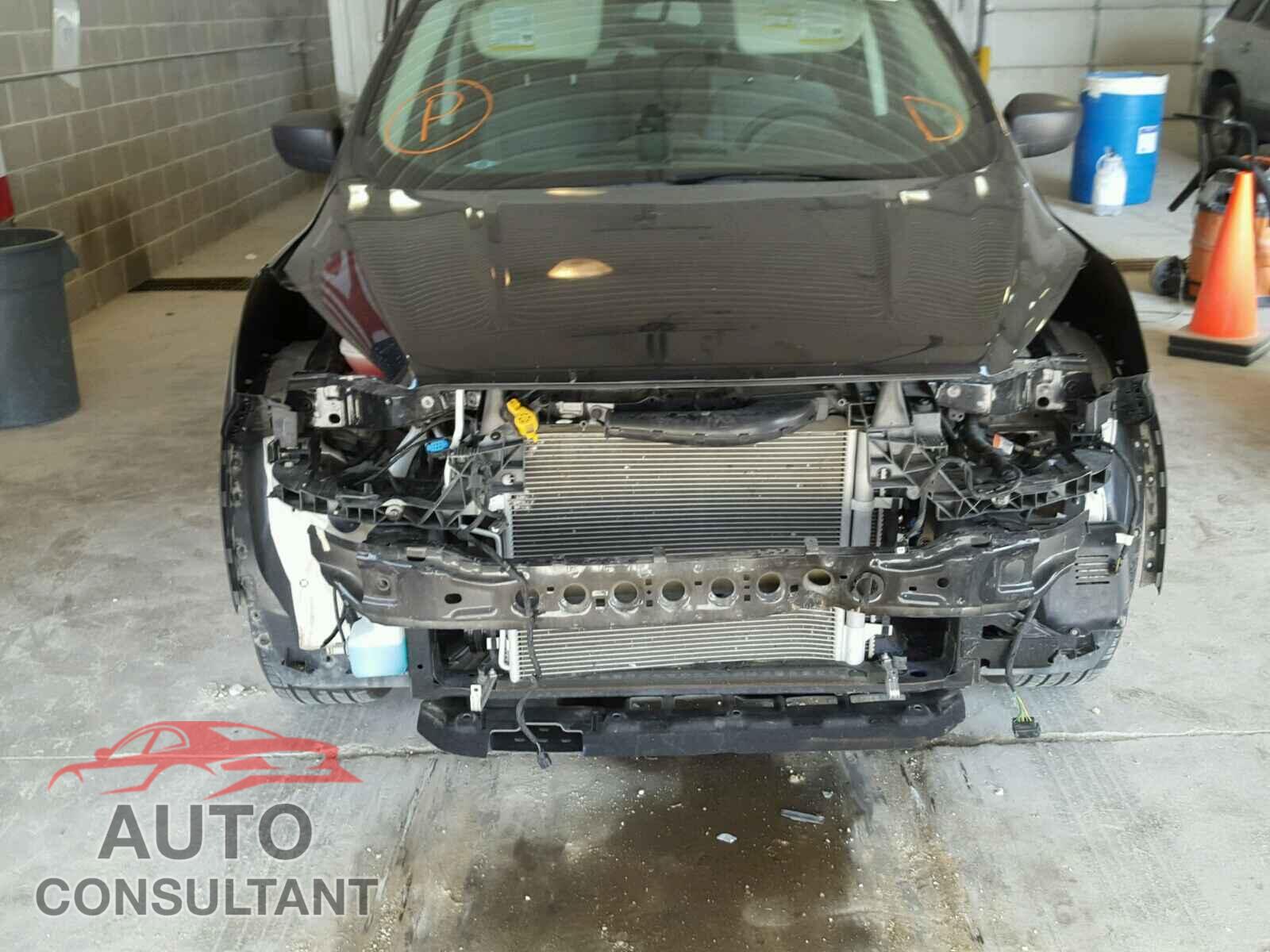 FORD ESCAPE S 2017 - 1FMCU0F75HUA50351