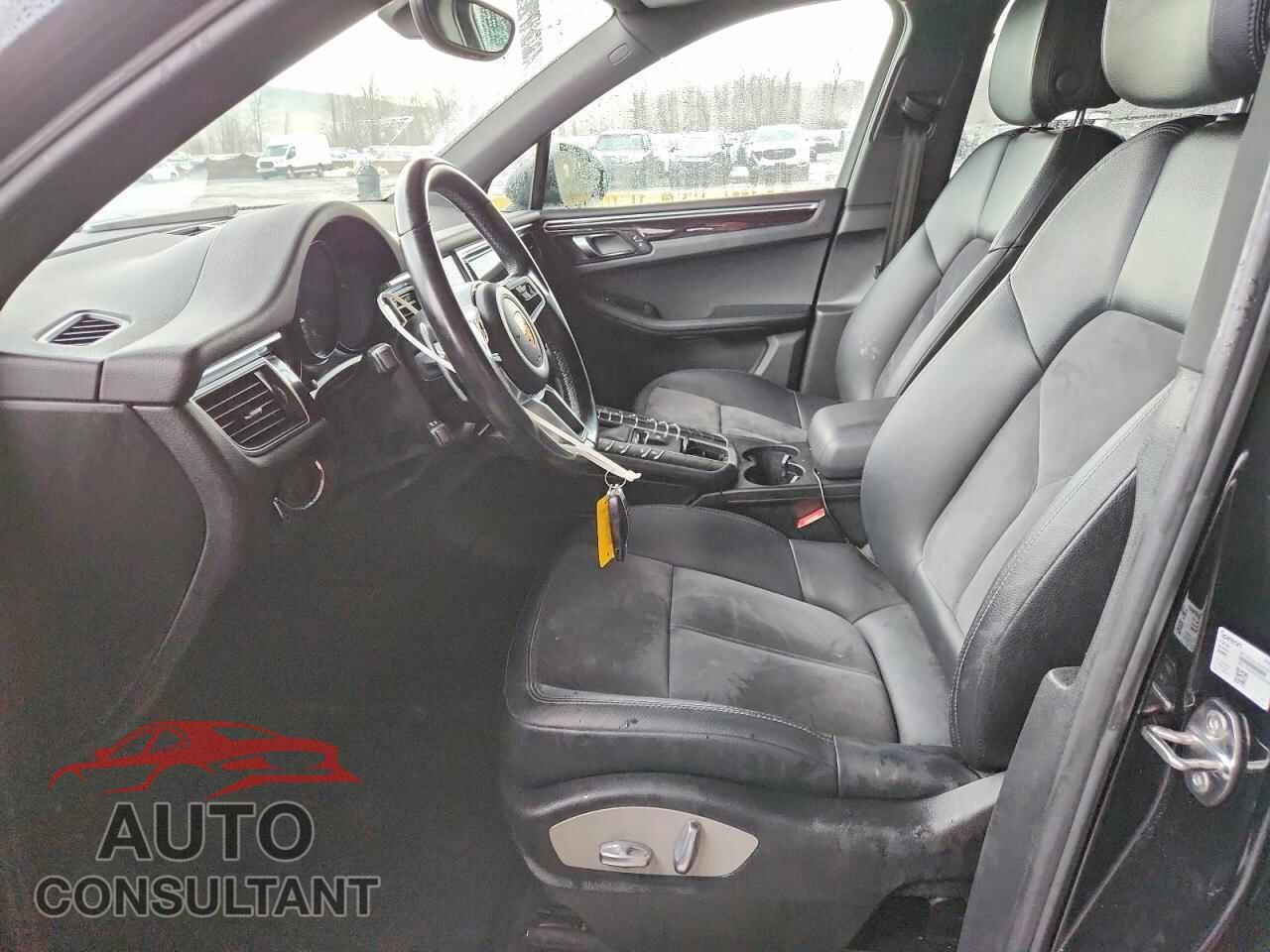PORSCHE MACAN 2017 - WP1AA2A53HLB81143