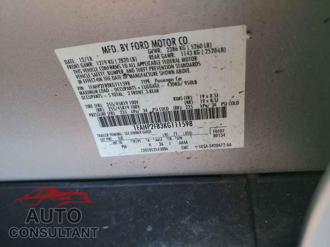 FORD TAURUS 2019 - 1FAHP2F83KG111598