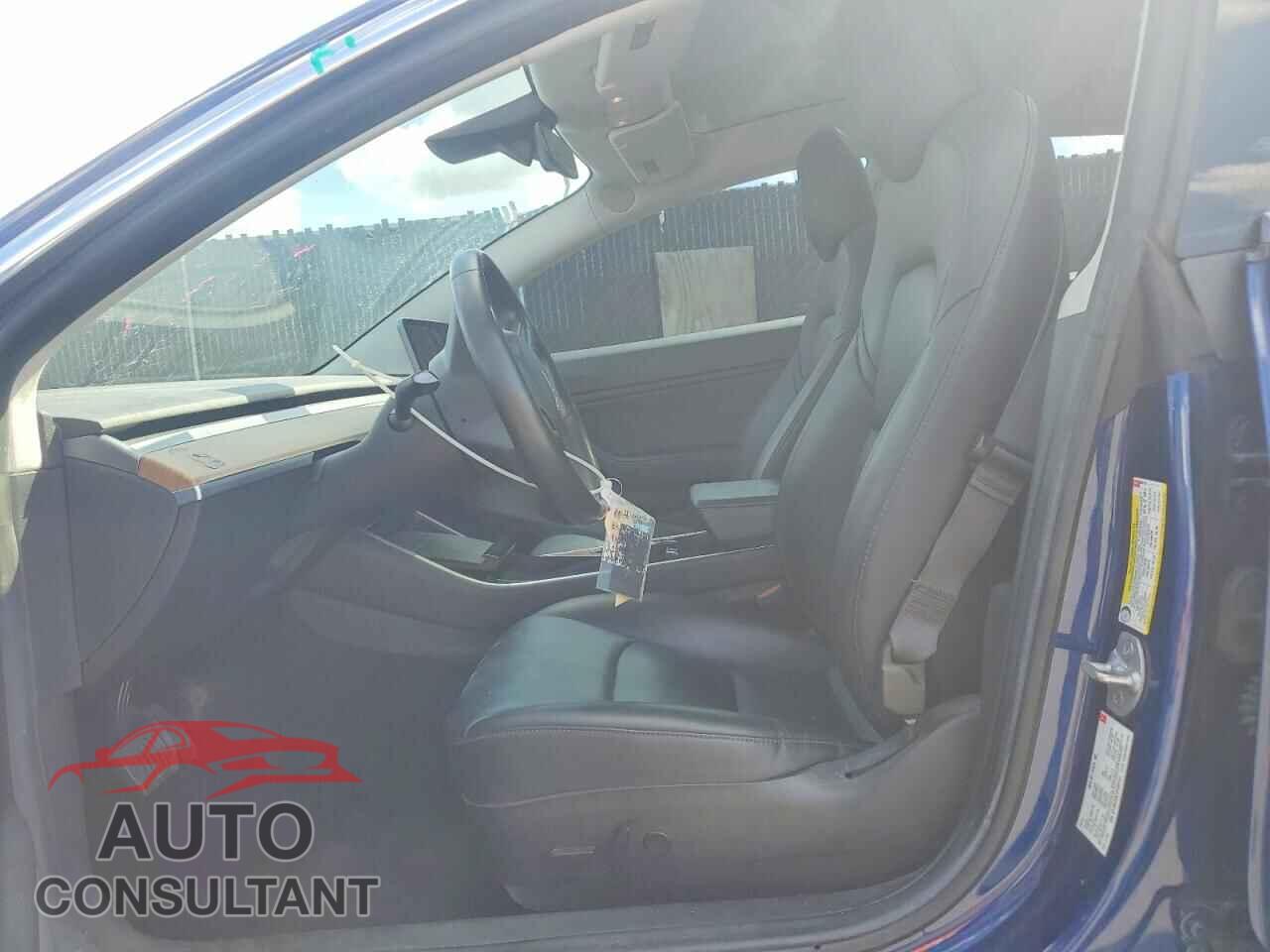 TESLA MODEL 3 2018 - 5YJ3E1EA7JF038141