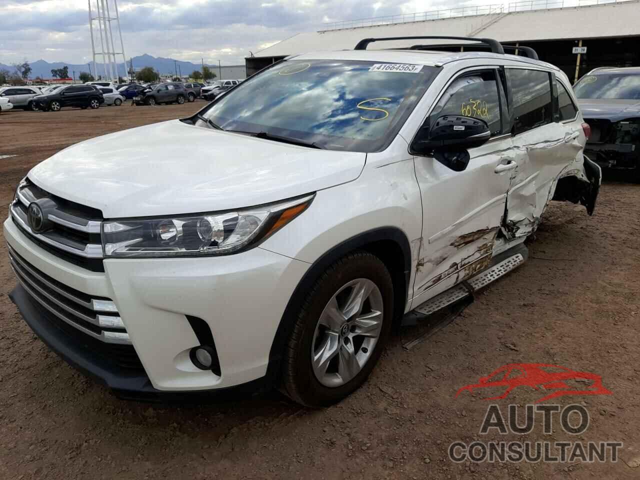 TOYOTA HIGHLANDER 2018 - 5TDDZRFH1JS895490