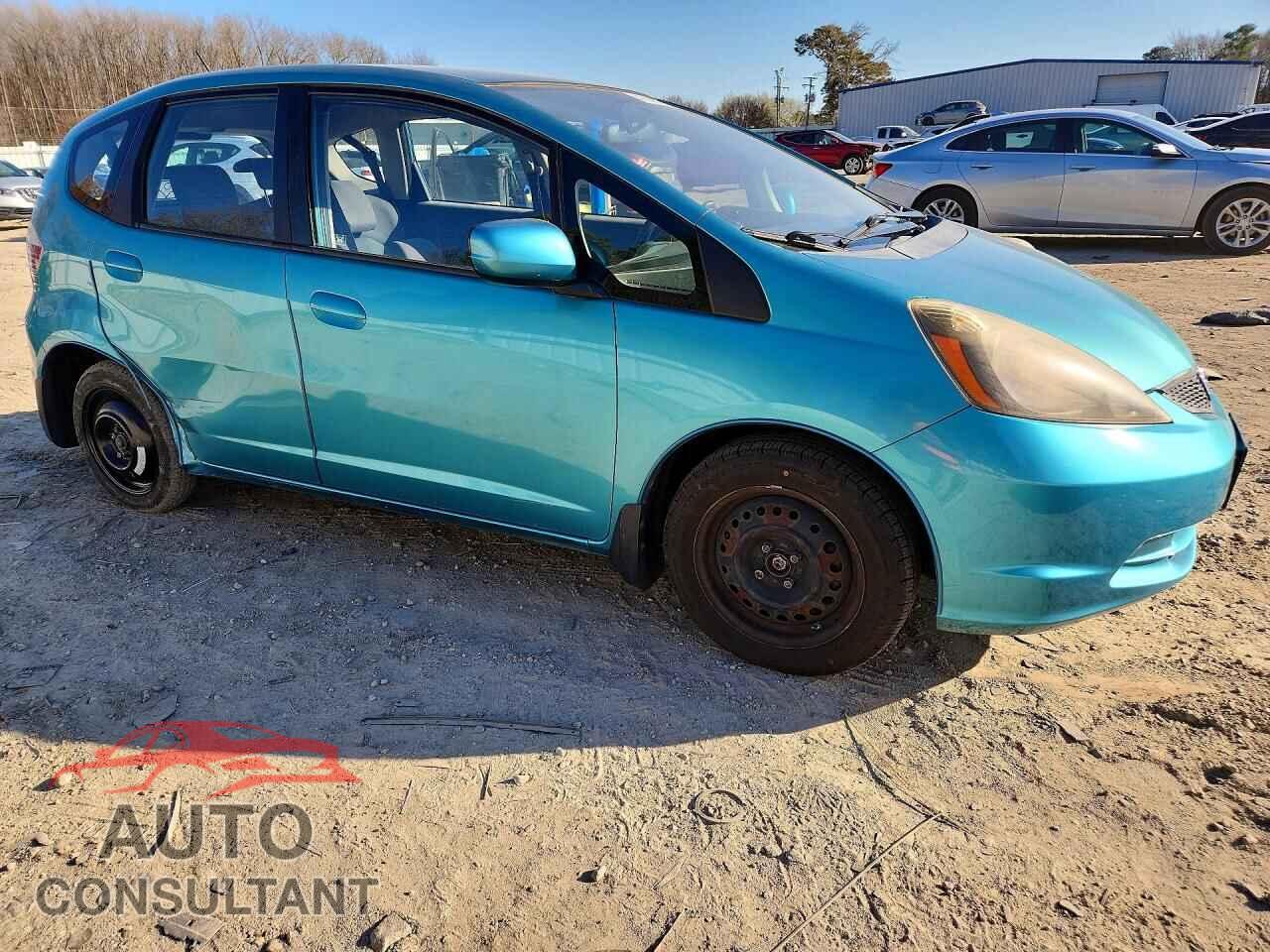 HONDA FIT 2013 - JHMGE8H3XDC022748