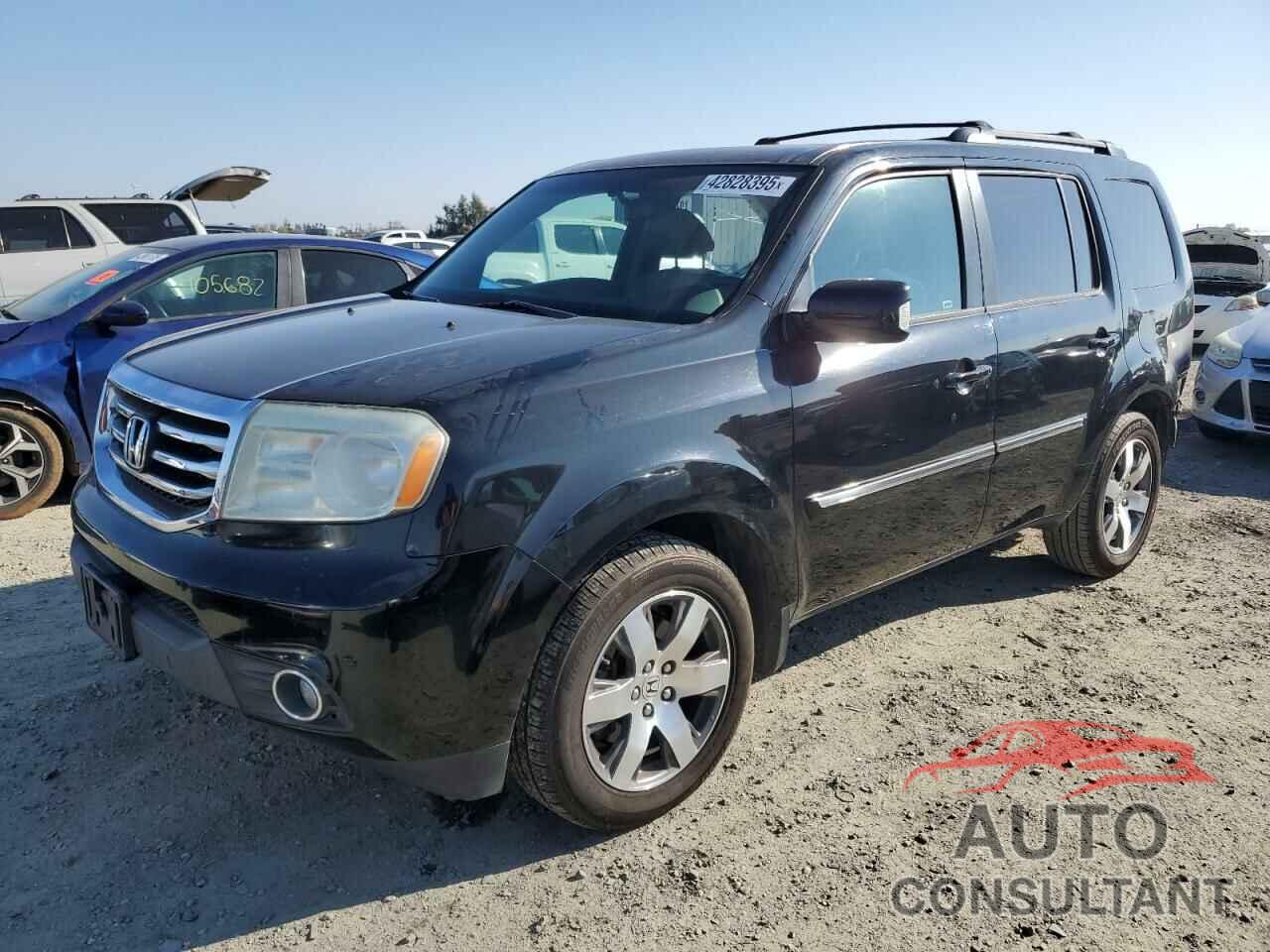HONDA PILOT 2013 - 5FNYF3H9XDB033438