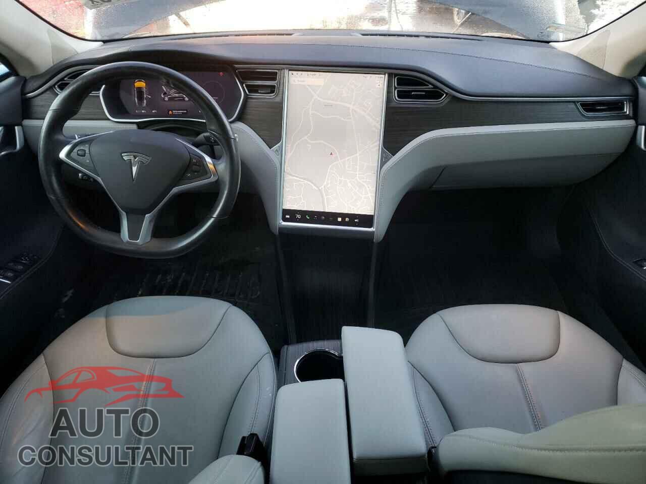 TESLA MODEL S 2015 - 5YJSA1H18FF081137