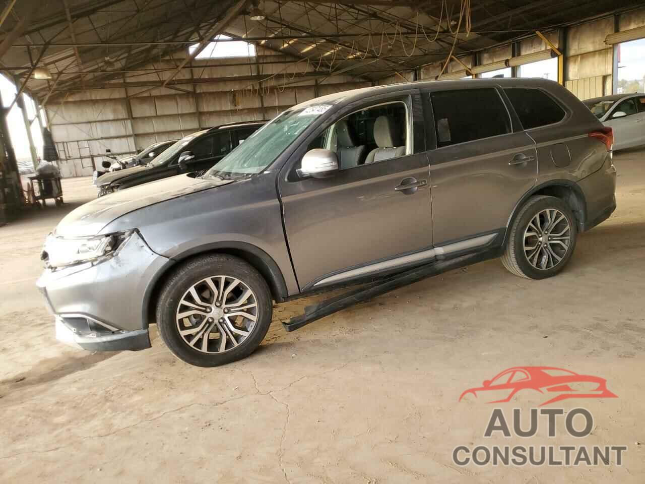 MITSUBISHI OUTLANDER 2018 - JA4AD3A39JZ016594