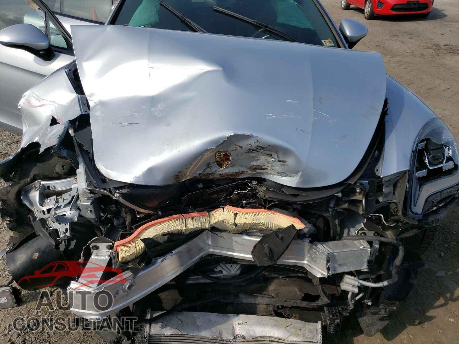 PORSCHE PANAMERA 2018 - WP0AA2A7XJL102737
