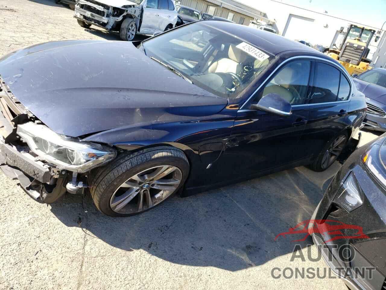 BMW 3 SERIES 2017 - WBA8E1C37HA158581