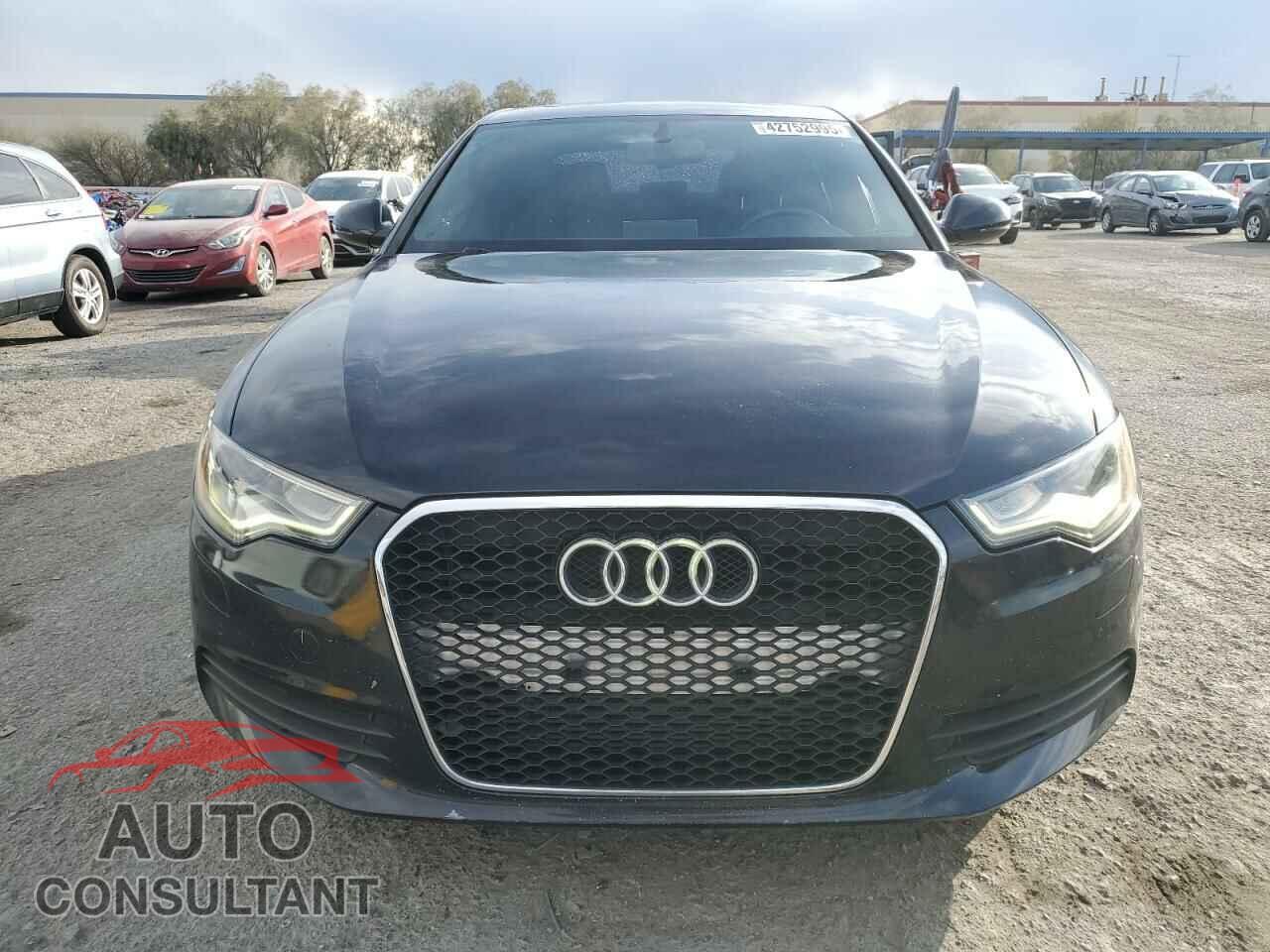 AUDI A6 2013 - WAUDFAFC2DN147594
