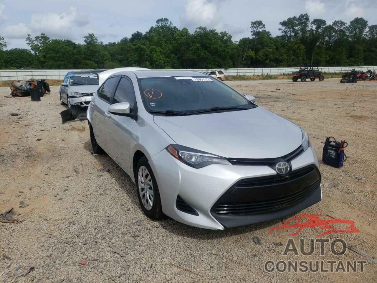 TOYOTA COROLLA 2017 - 5YFBURHE8HP660919