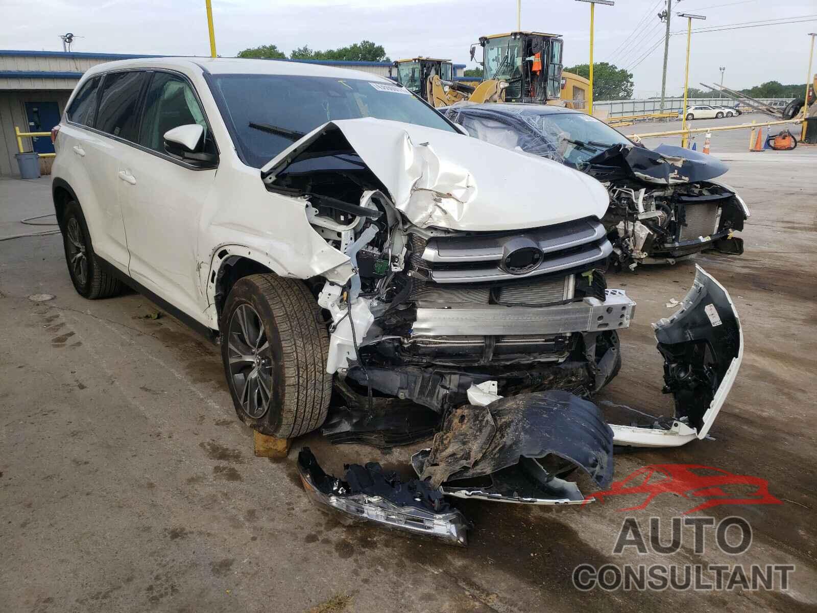 TOYOTA HIGHLANDER 2019 - 5TDZARFH5KS048597