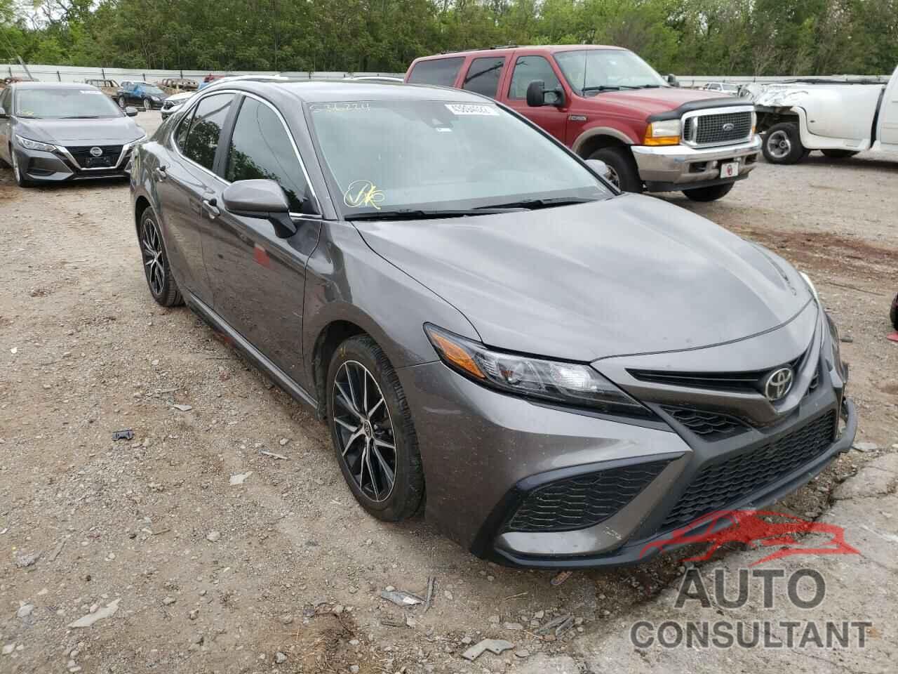 TOYOTA CAMRY 2021 - 4T1G11AKXMU536224