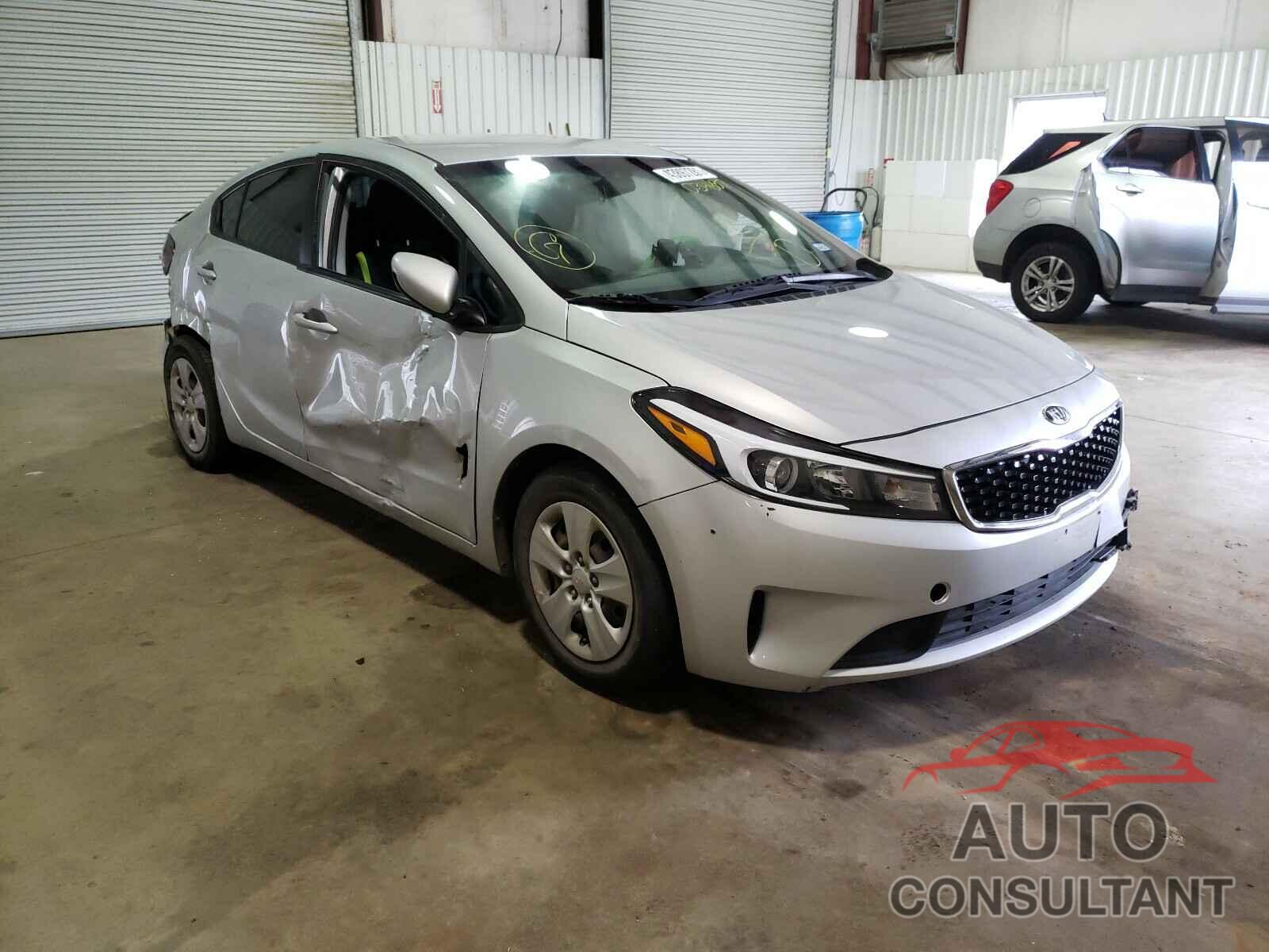 KIA FORTE 2017 - 3KPFK4A74HE034887