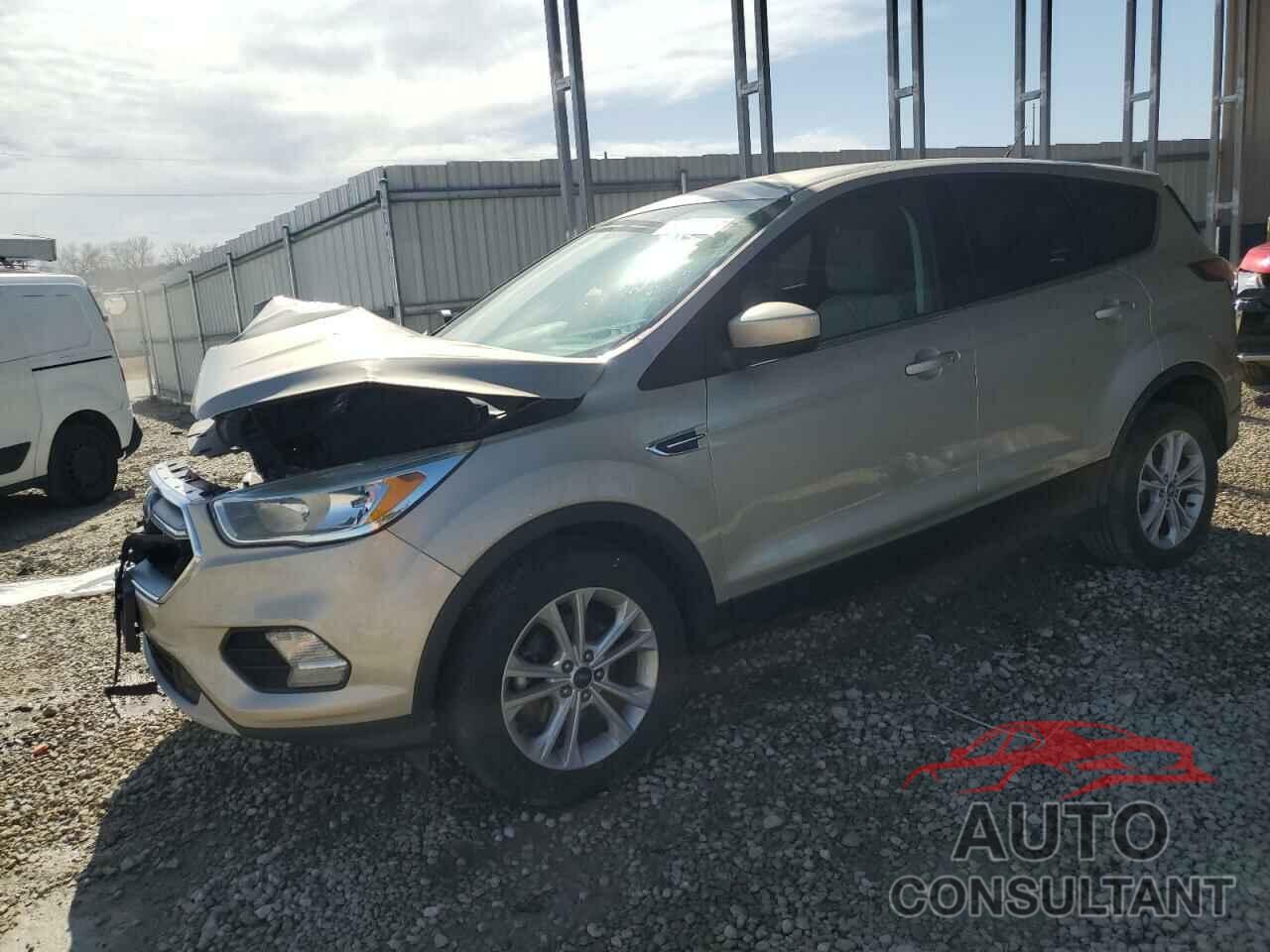 FORD ESCAPE 2017 - 1FMCU0GD6HUA53764