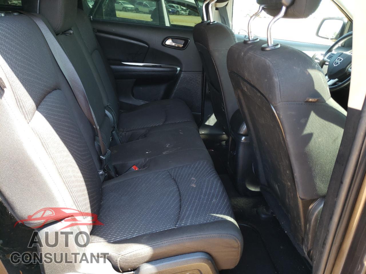 DODGE JOURNEY 2017 - 3C4PDCBG7HT675406