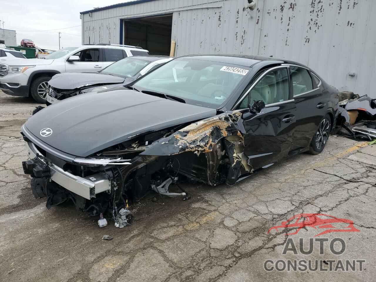 HYUNDAI SONATA 2025 - KMHL64JA0SA465834