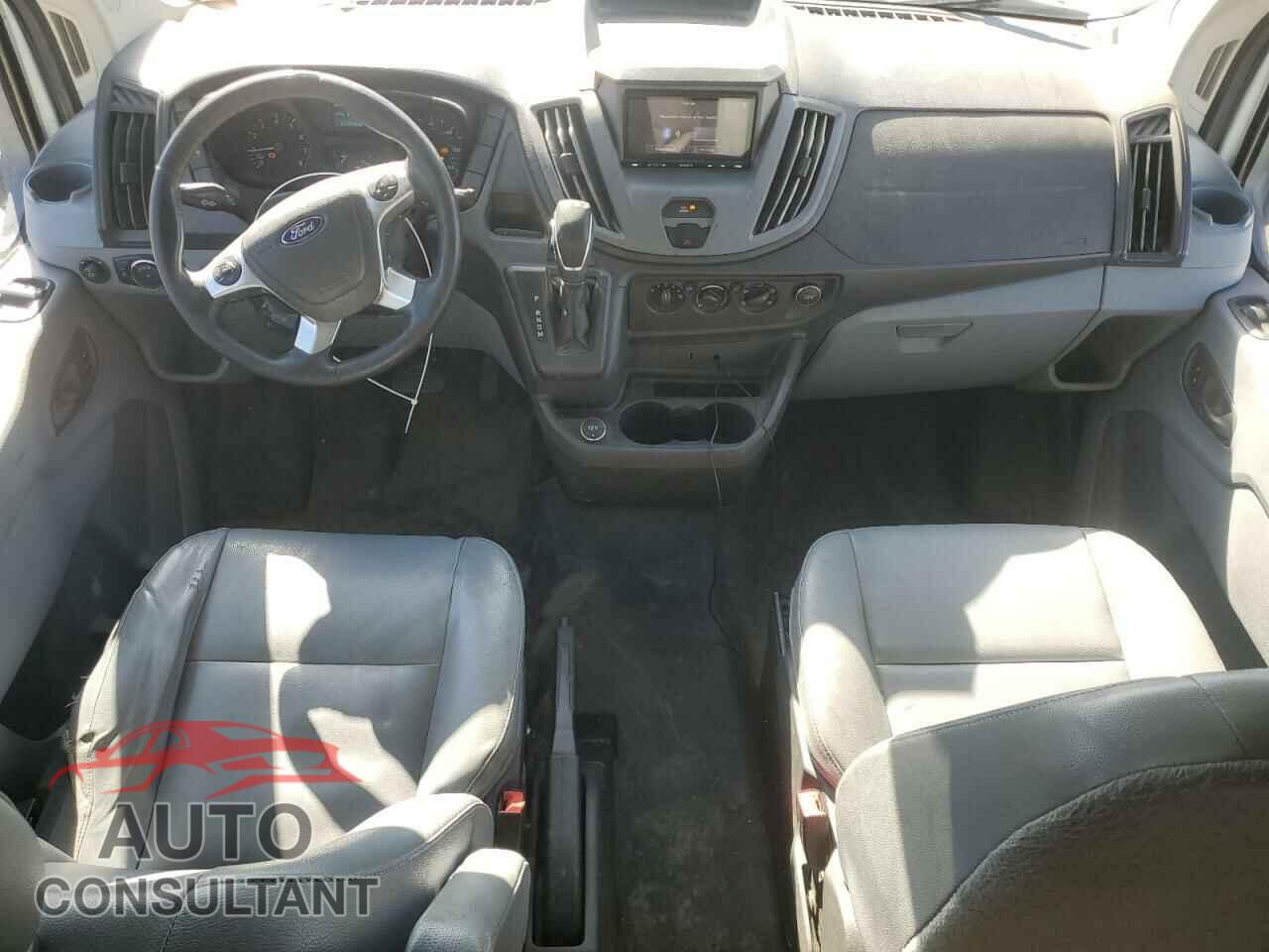 FORD TRANSIT 2017 - 1FTYR2CM2HKB46662