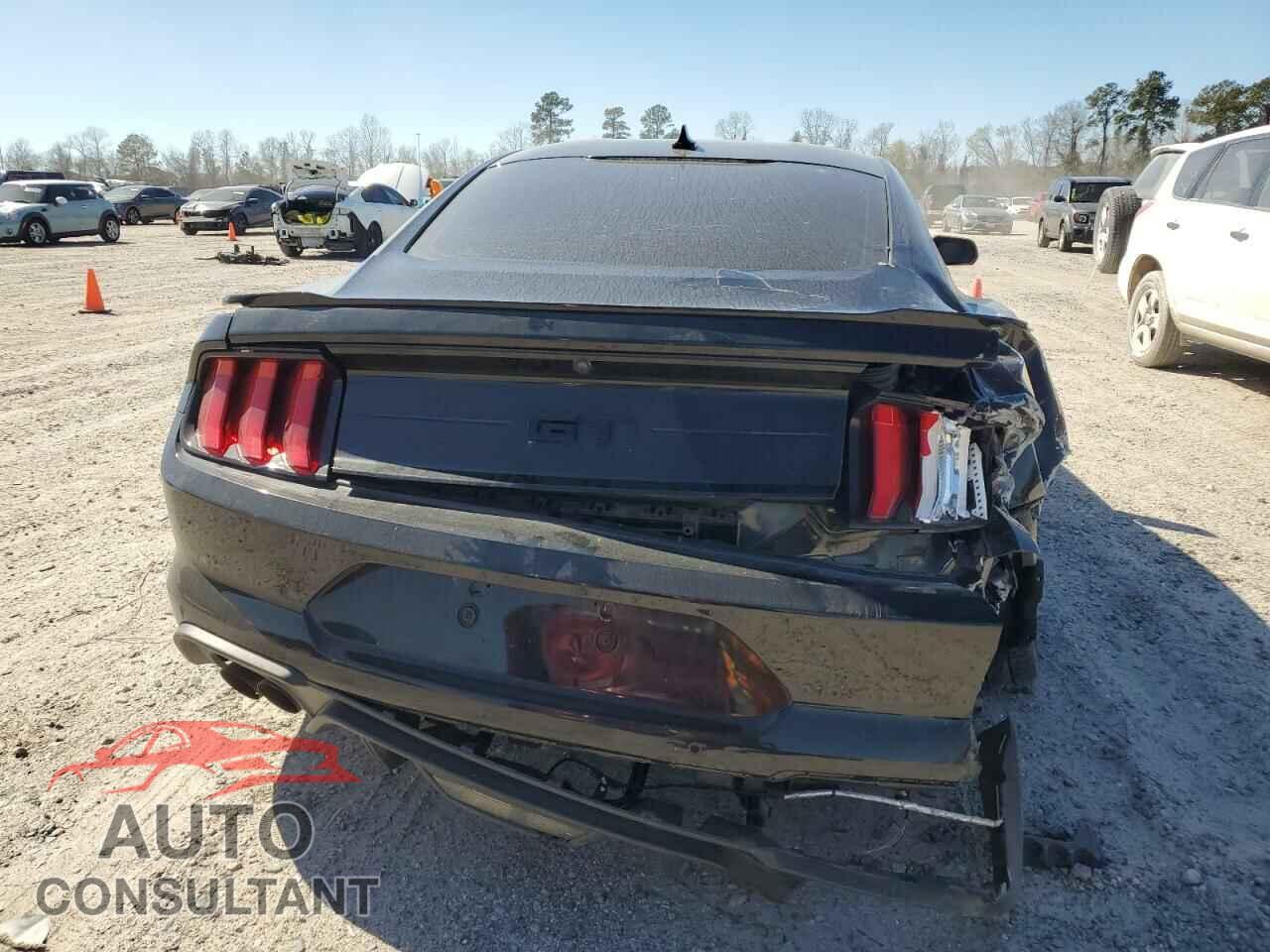 FORD MUSTANG 2021 - 1FA6P8CF7M5157902