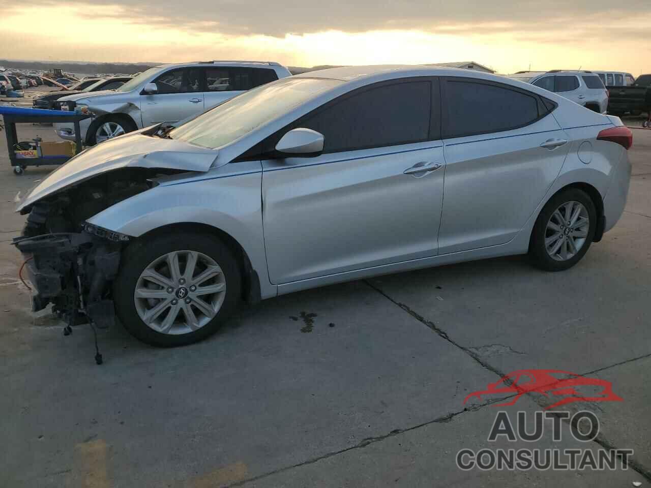 HYUNDAI ELANTRA 2016 - KMHDH4AE9GU512169