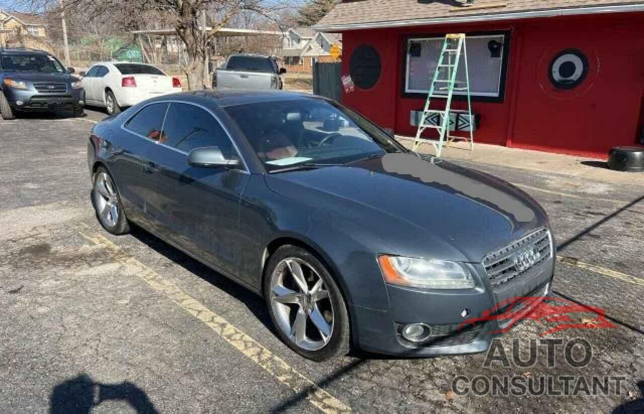AUDI A5 2011 - WAULFAFR8BA066779