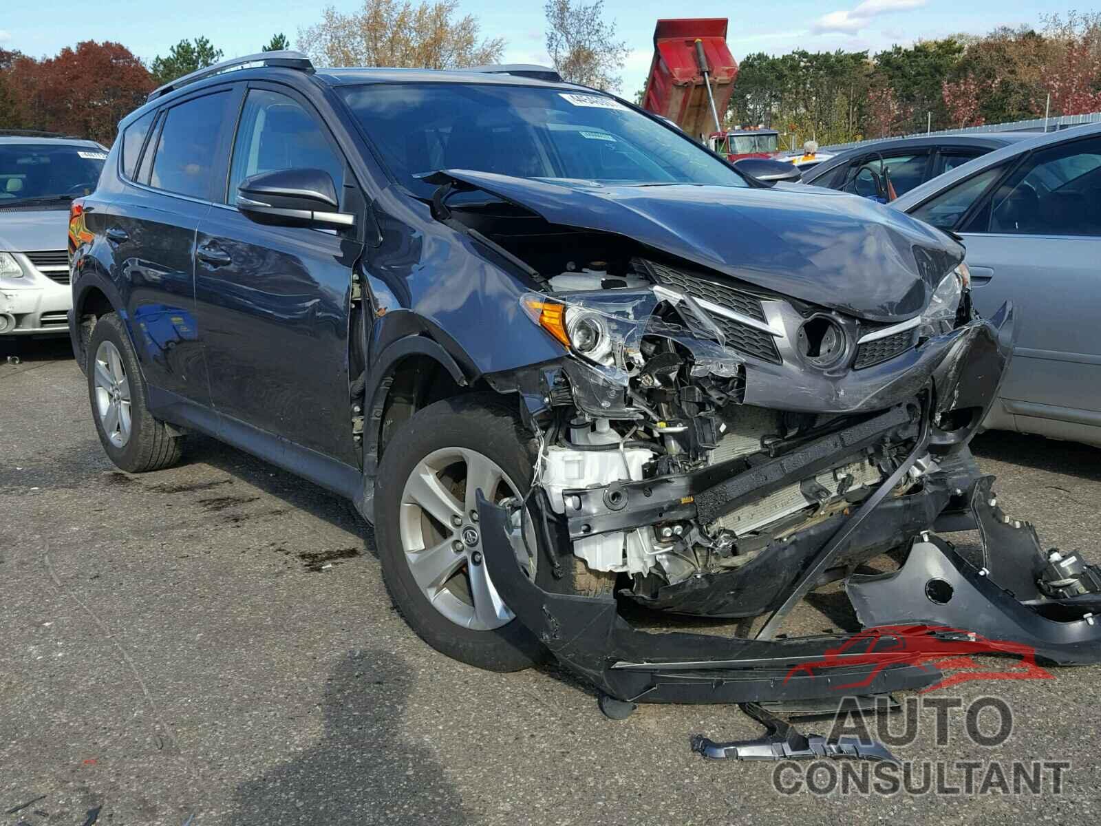 TOYOTA RAV4 XLE 2015 - 2T3WFREV7FW137555