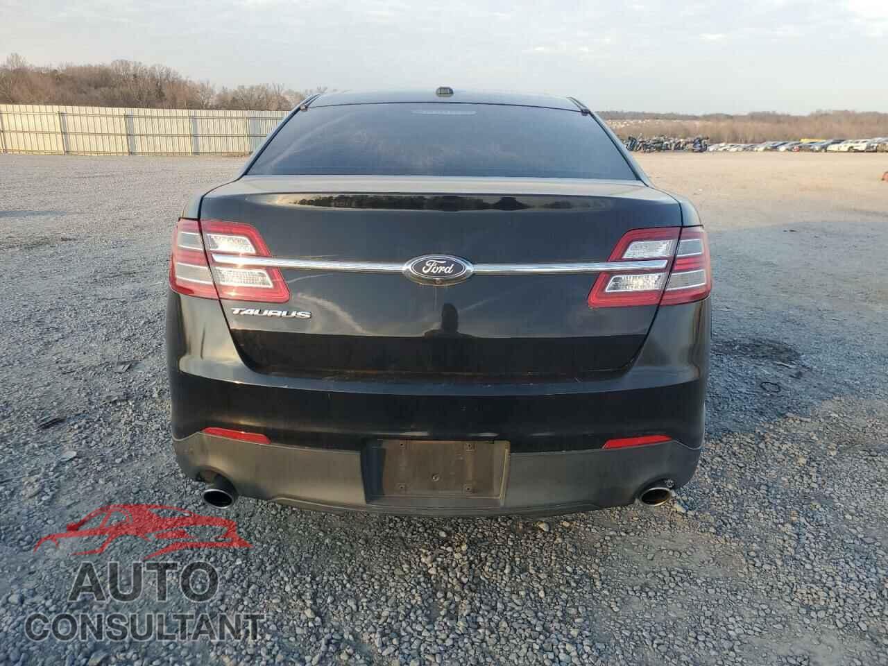 FORD TAURUS 2017 - 1FAHP2D82HG113354