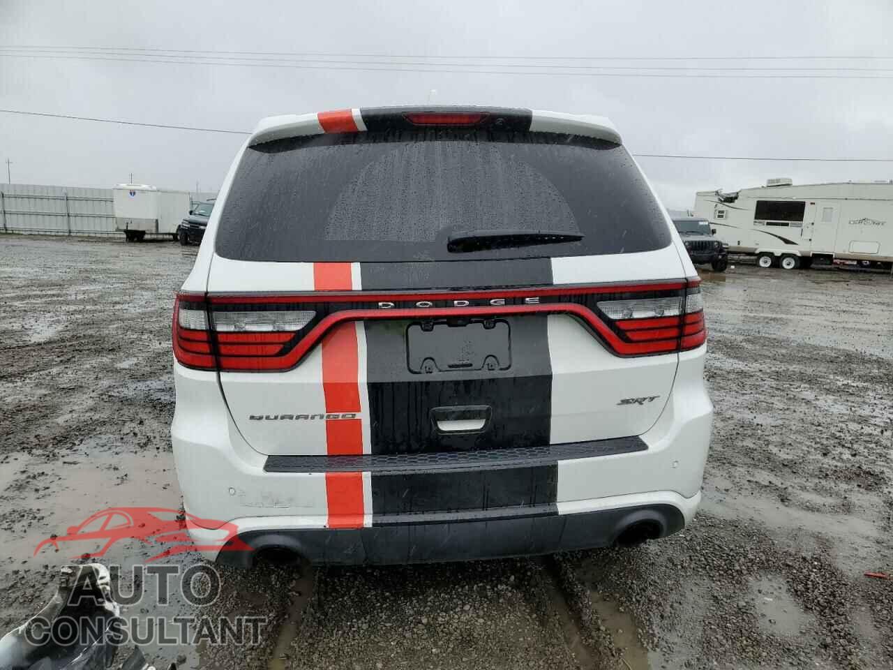 DODGE DURANGO 2018 - 1C4SDJGJ0JC209577