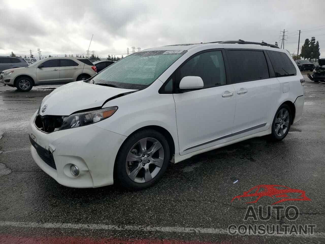 TOYOTA SIENNA 2011 - 5TDXK3DC2BS170584