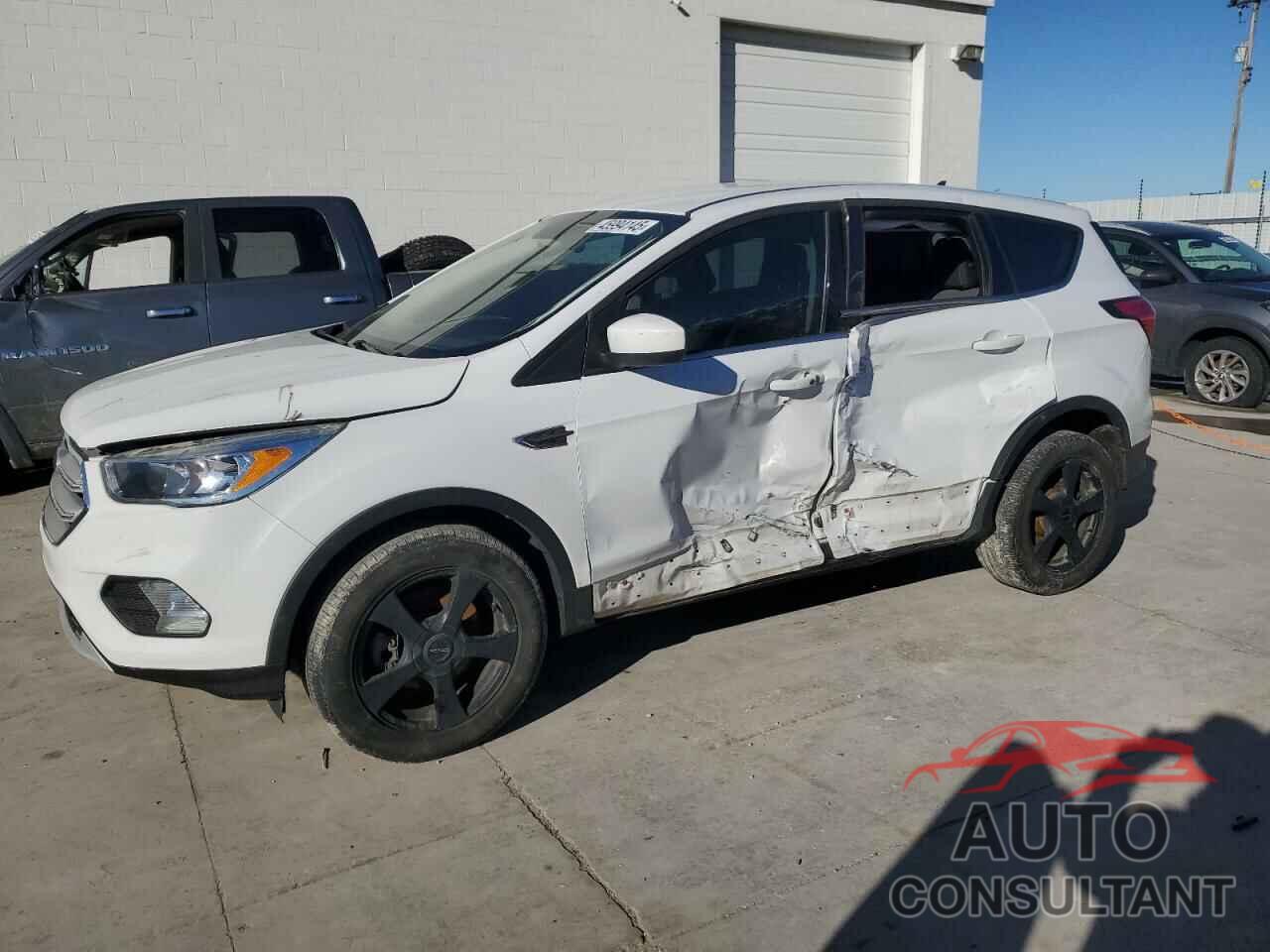 FORD ESCAPE 2019 - 1FMCU9GD0KUB39180