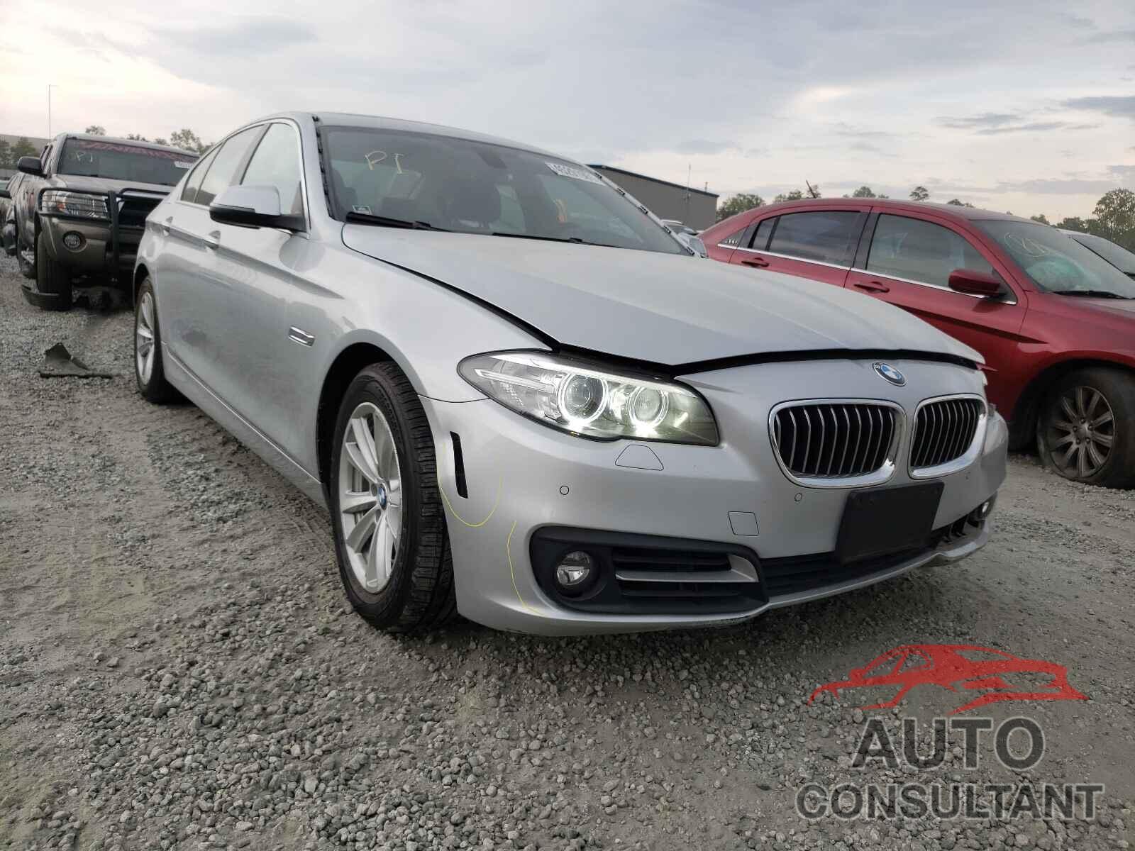 BMW 5 SERIES 2016 - WBA5A5C51GG350761