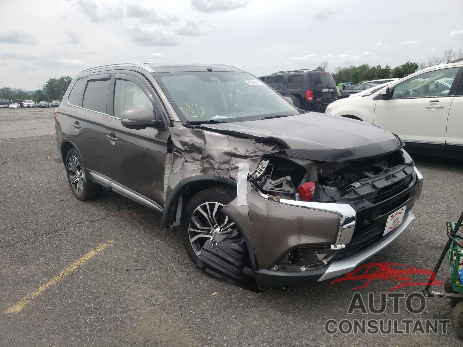 MITSUBISHI OUTLANDER 2017 - JA4JZ4AX8HZ022228