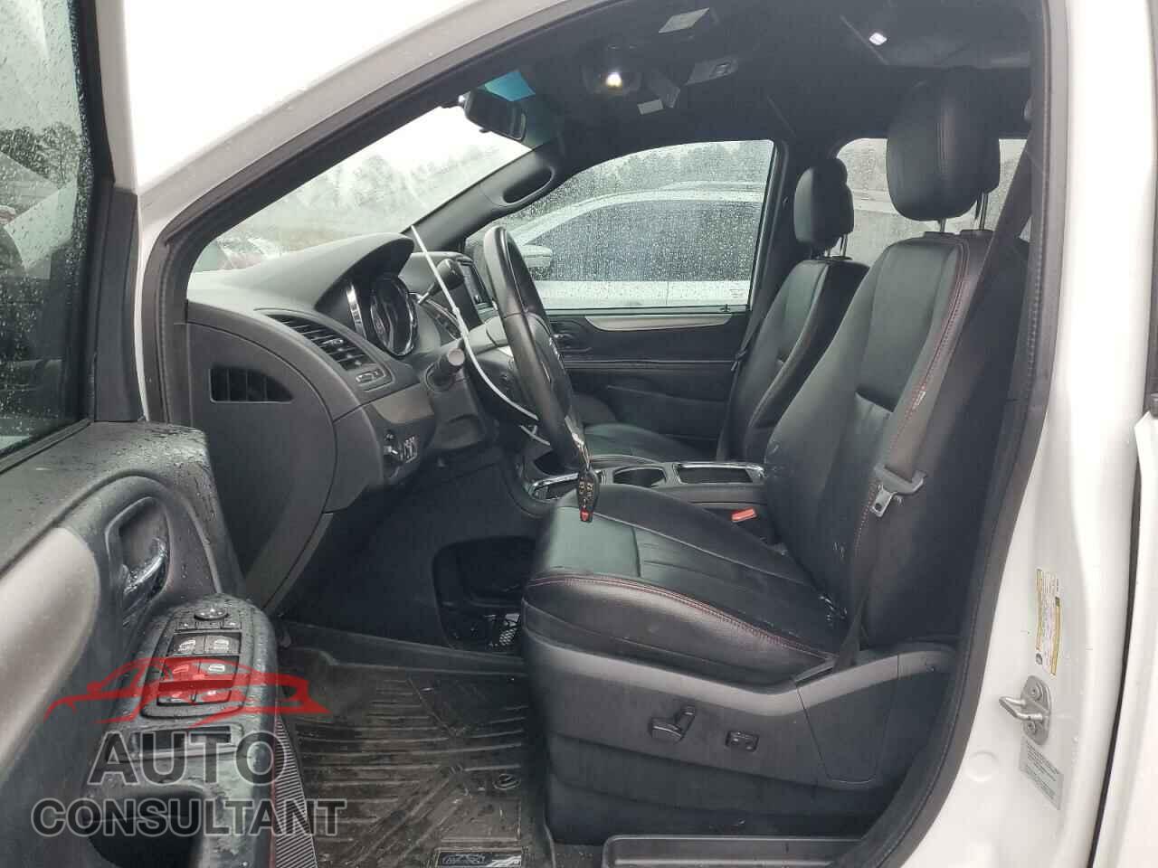 DODGE CARAVAN 2016 - 2C4RDGEG2GR319426