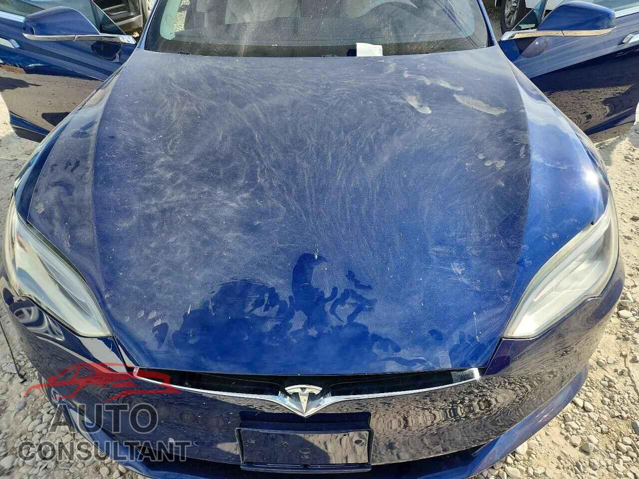 TESLA MODEL S 2018 - 5YJSA1E28JF282820