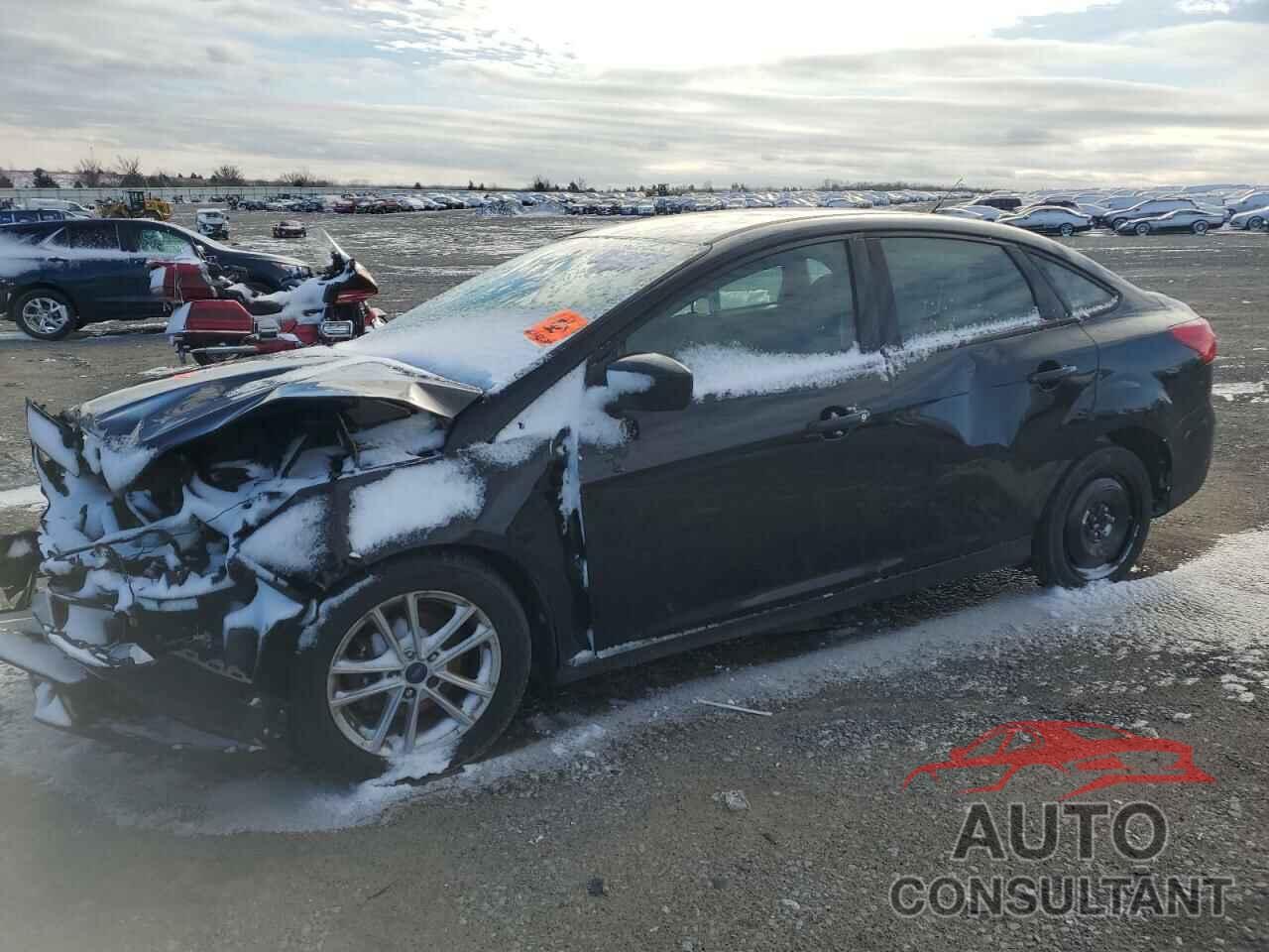 FORD FOCUS 2018 - 1FADP3F23JL236946