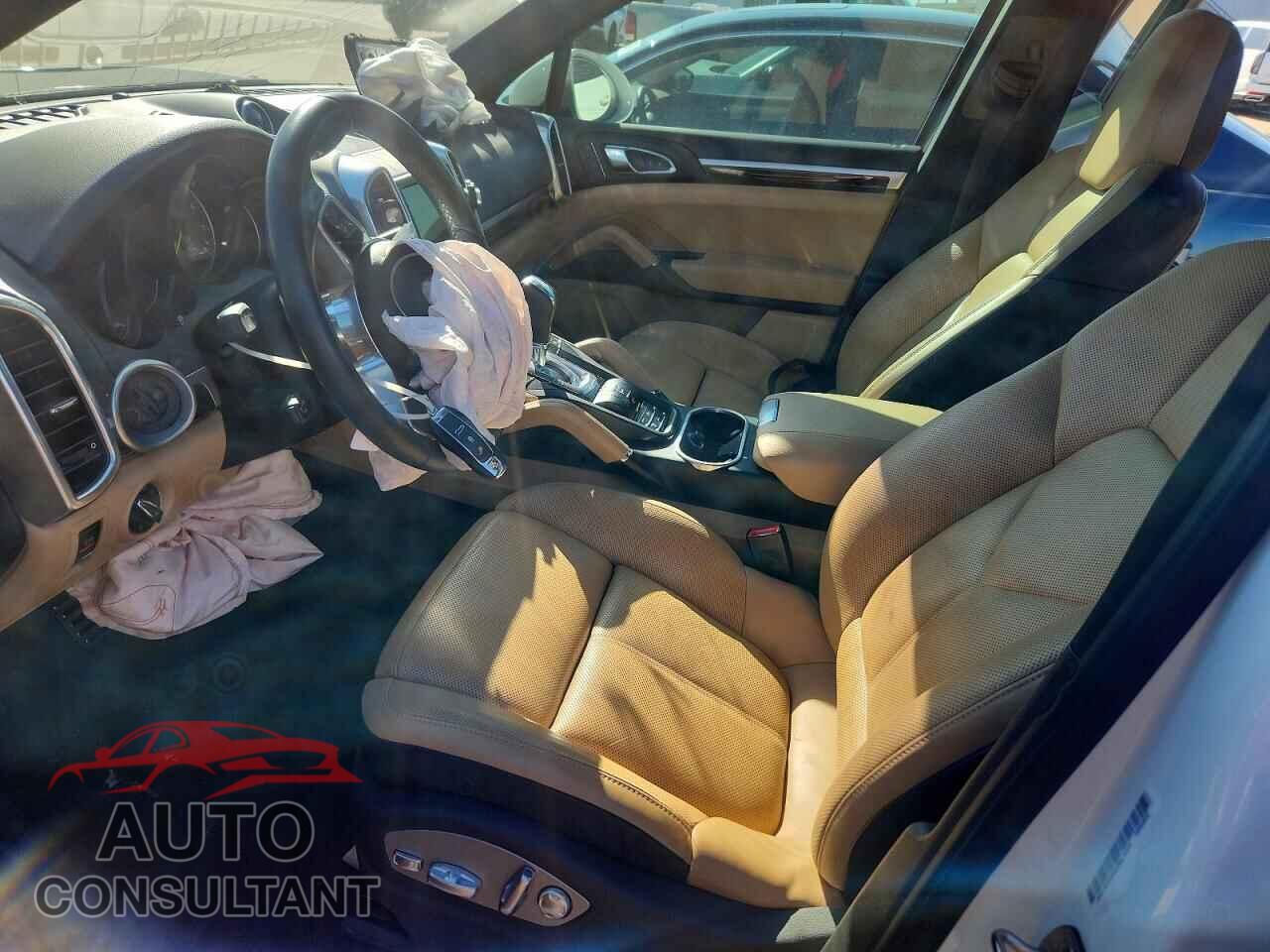 PORSCHE CAYENNE 2016 - WP1AE2A20GLA61714