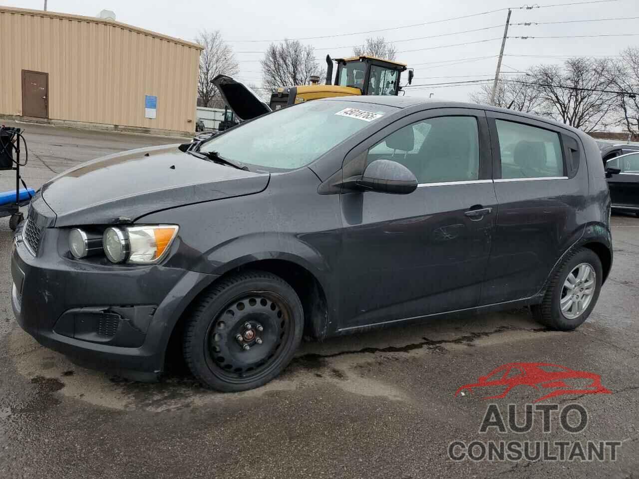 CHEVROLET SONIC 2014 - 1G1JC6SG9E4106710