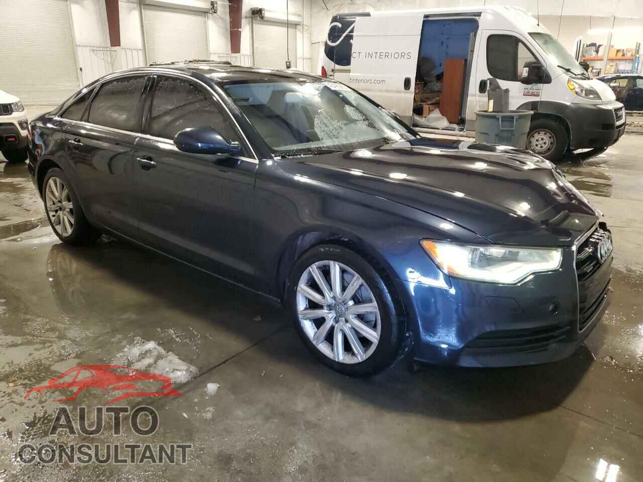 AUDI A6 2013 - WAUGFAFC0DN143881