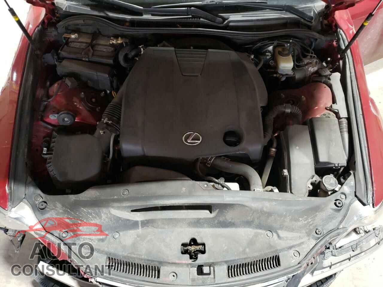 LEXUS IS 2015 - JTHCF1D28F5025221