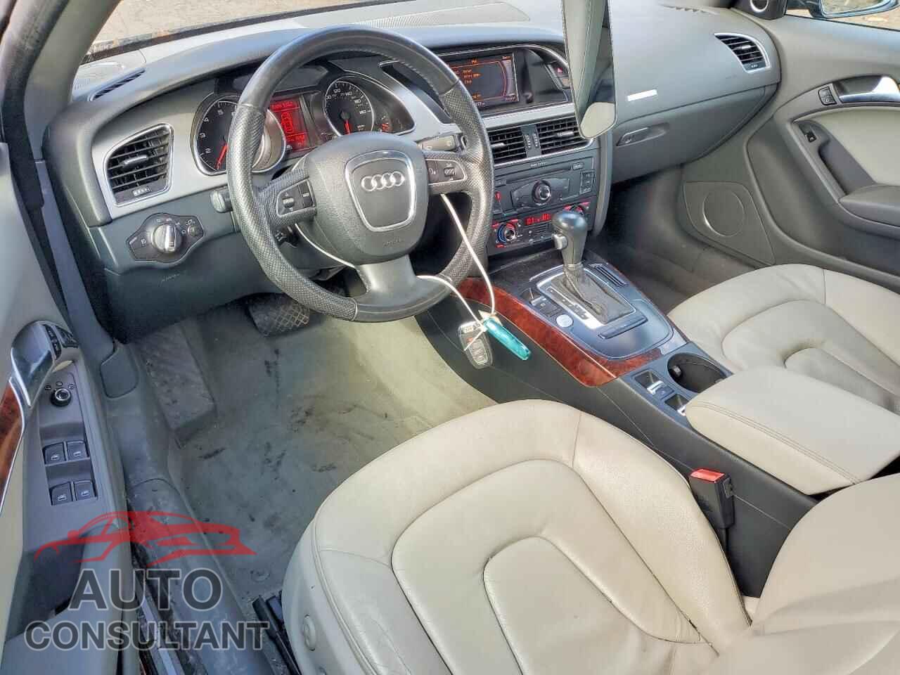 AUDI A5 2012 - WAULFAFH0CN004424