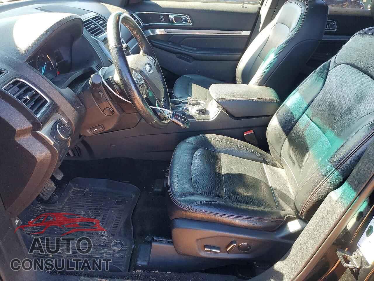 FORD EXPLORER 2017 - 1FM5K8GT1HGA83273