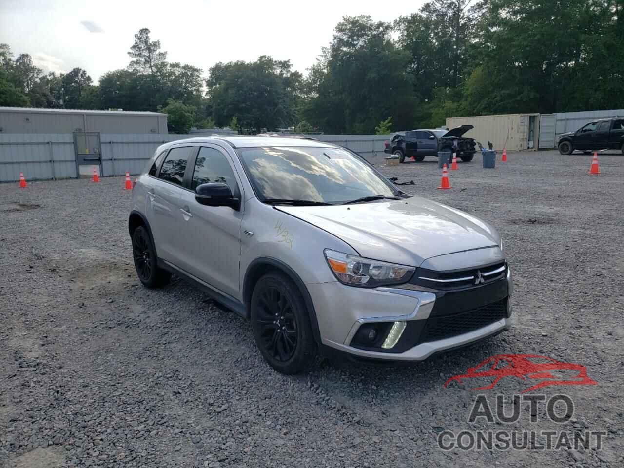 MITSUBISHI OUTLANDER 2018 - JA4AP3AU6JU014864