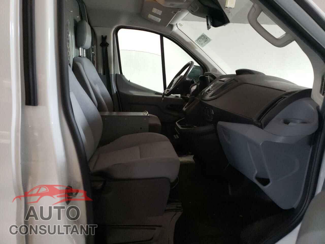 FORD TRANSIT CO 2016 - 1FTYE1YM5GKB41579