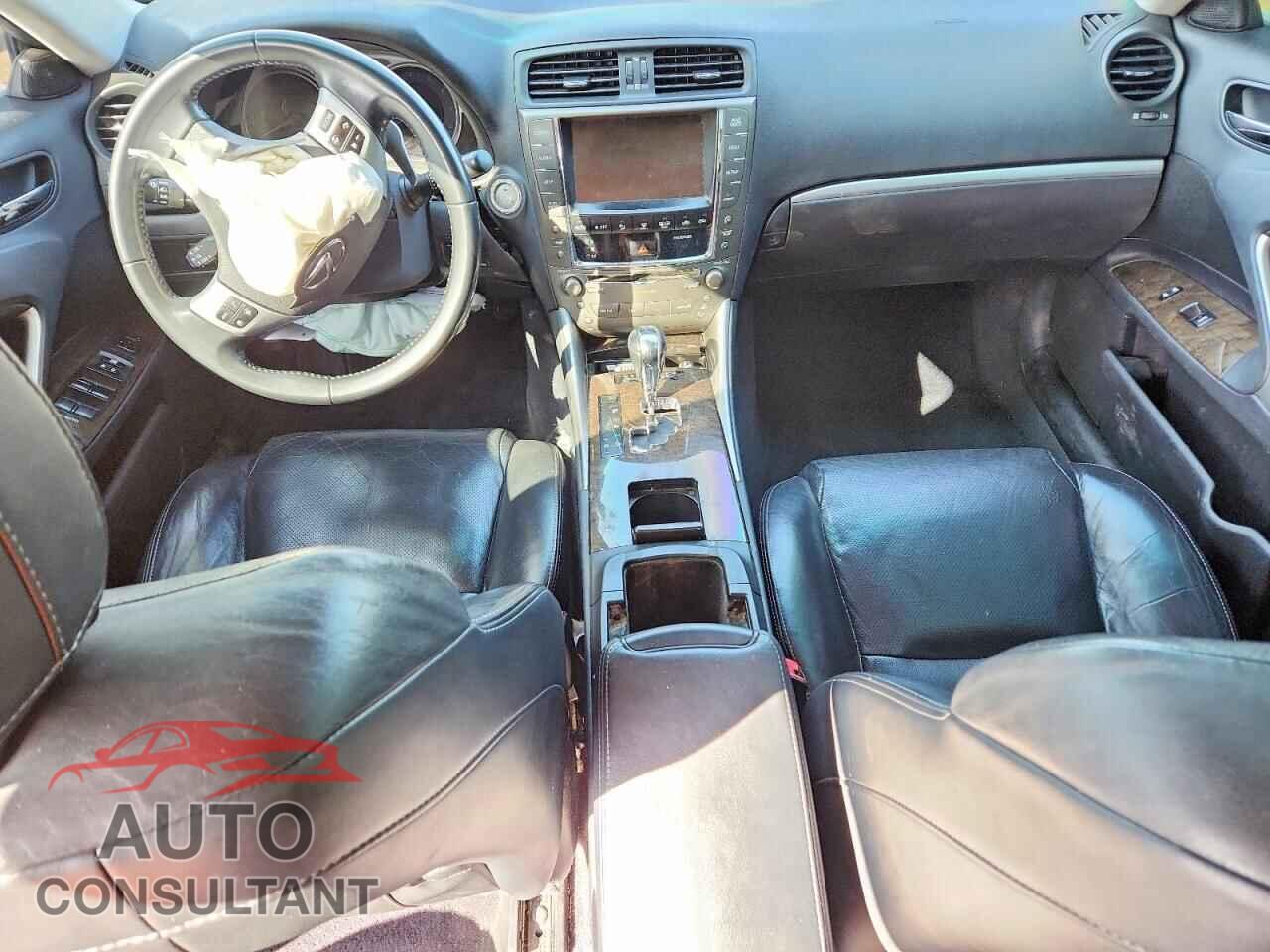 LEXUS IS 2012 - JTHBF5C23C5181988