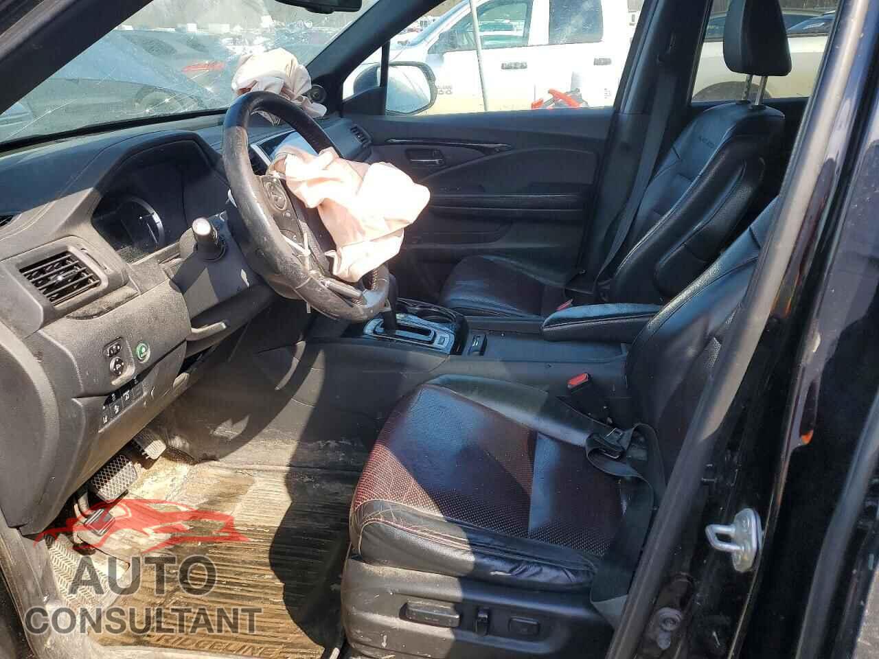HONDA RIDGELINE 2018 - 5FPYK3F82JB010776